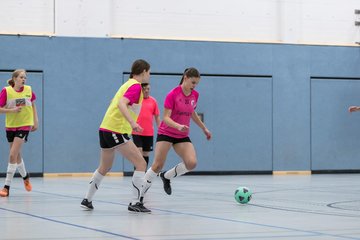 Bild 581 - B-Juniorinnen 2 Loewinnen Cup